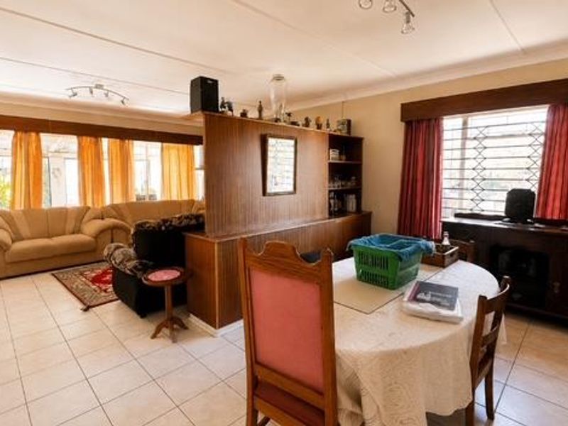 Space, Comfort & Endless Potential - Photo 7