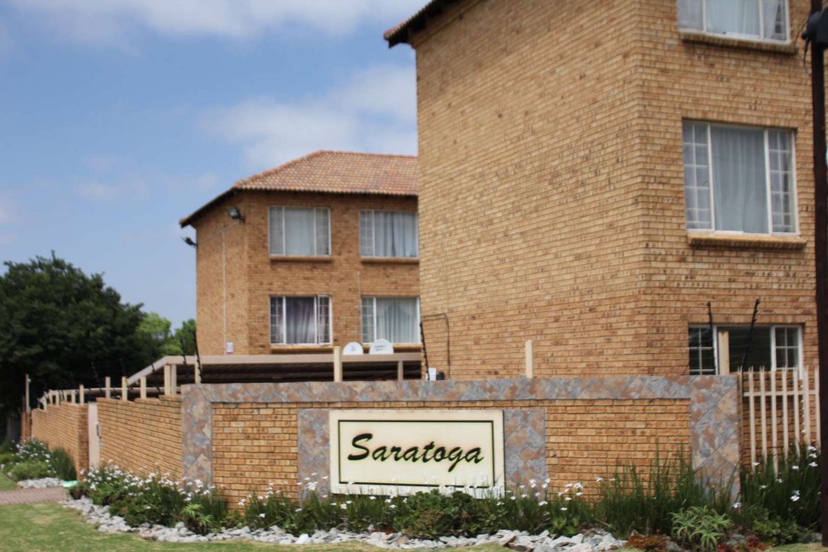 Apartment to rent  - Lock up and go unit - Photo 2