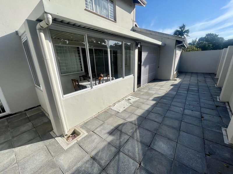 Hendra - Cozy 4 Bedroom Duplex To Rent In La Lucia - Photo 1