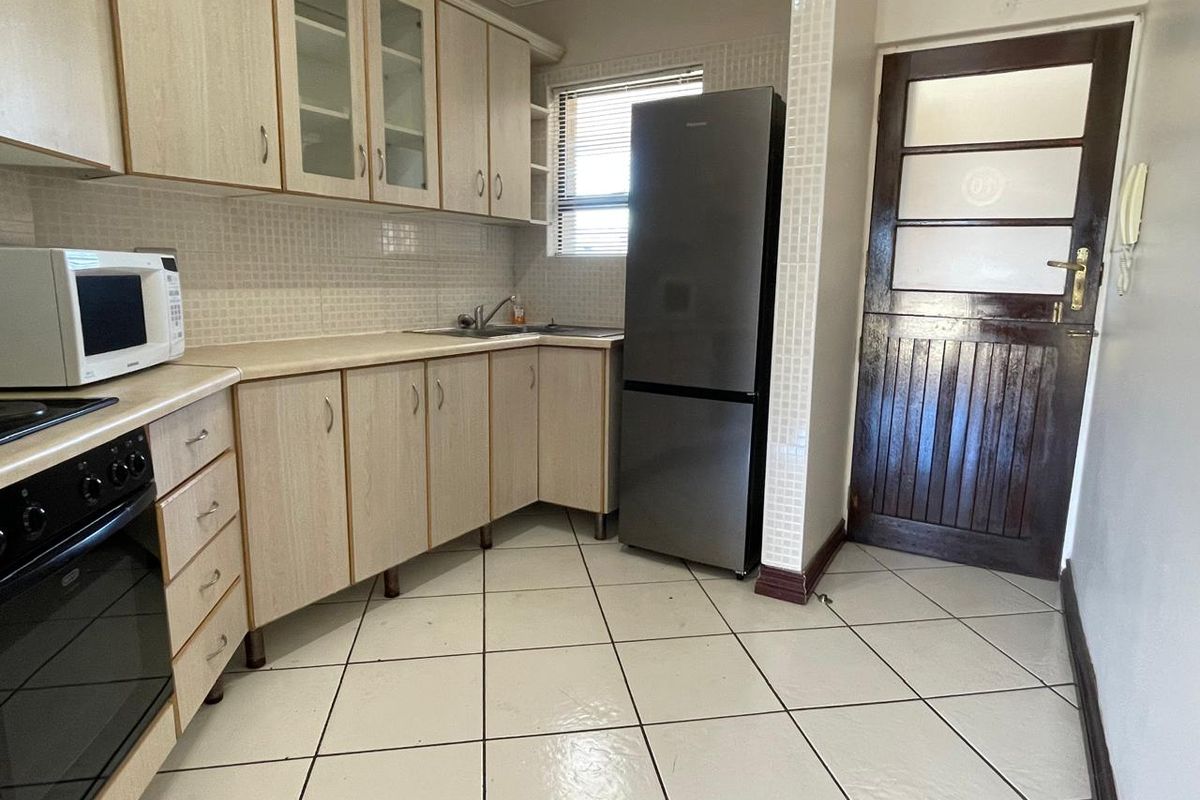 Diaz Beach Living - Photo 5