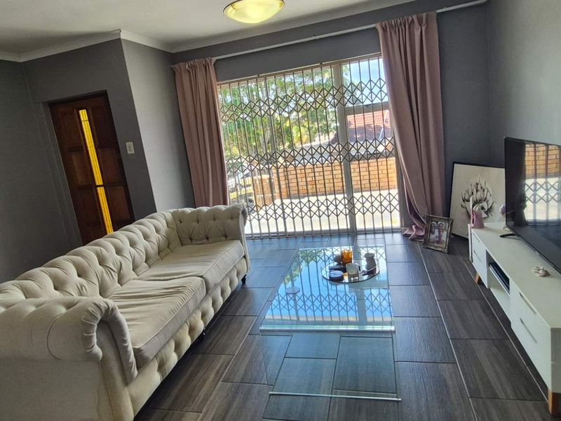 Safe - Secure & Low Maintinace! - Photo 8