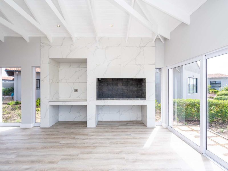 Well Priced Home, Waiting for its New Owner - Photo 9