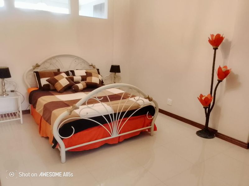 Exquisite 2 bed in Germiston - Photo 8