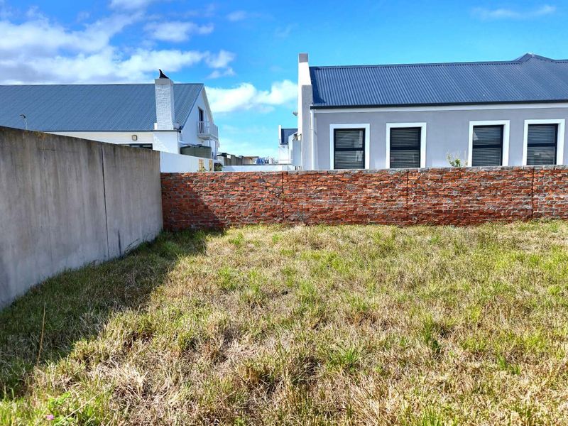 Prime Vacant Land in Franschekraal Villa Estate: Build Your Coastal Retreat Steps from the Beach - Photo 7