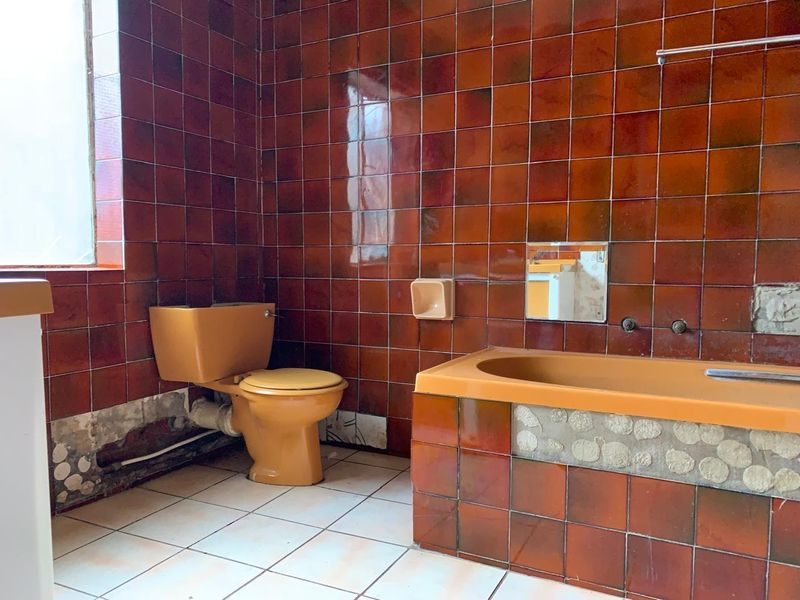 Secure & Spacious: Ideal for Families & Investors! - Photo 10