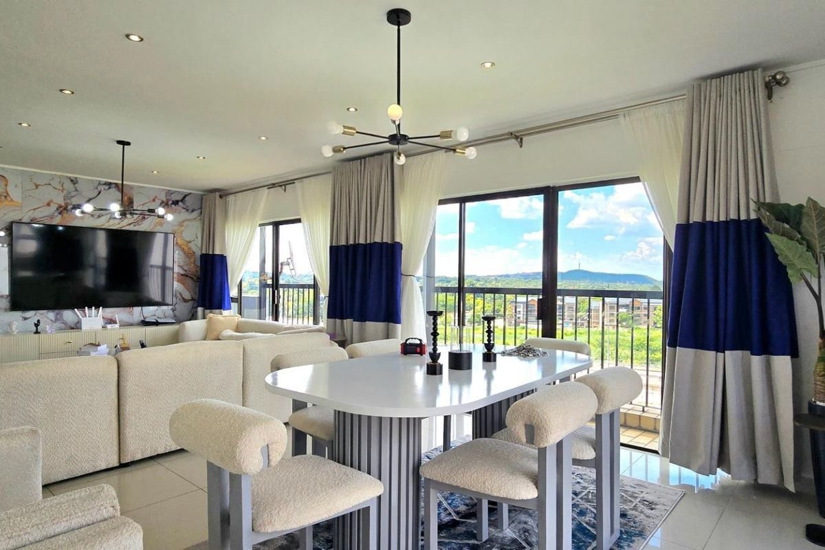 Celestial Elegance: Your Top-Tier Sky-High Sanctuary - Photo 5