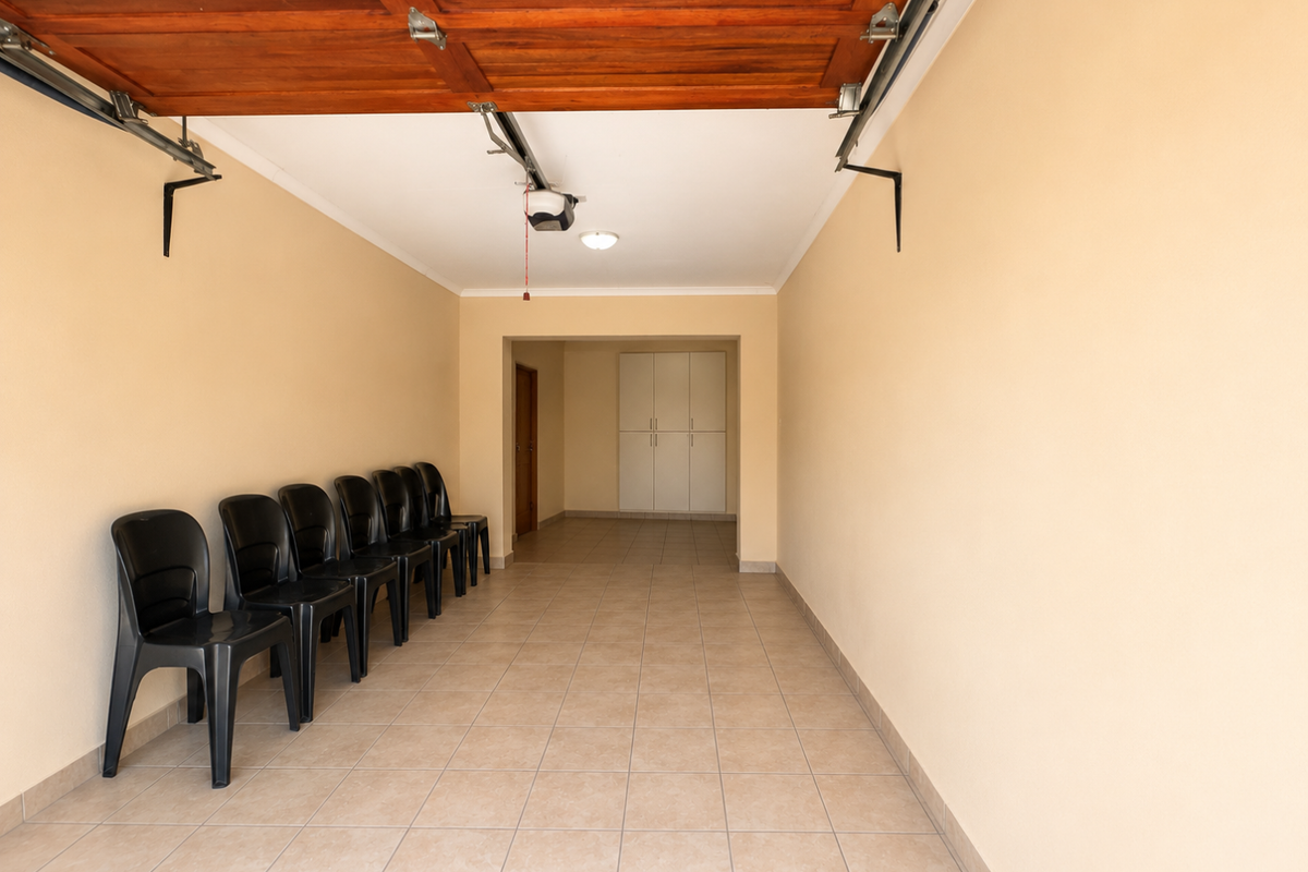 Freestanding Family Home in Mahlasedi park-priced to Move, Ready to View. - Photo 4