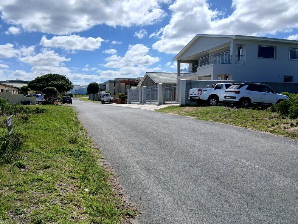 Houses across the Street - in the direction of Hermanus.