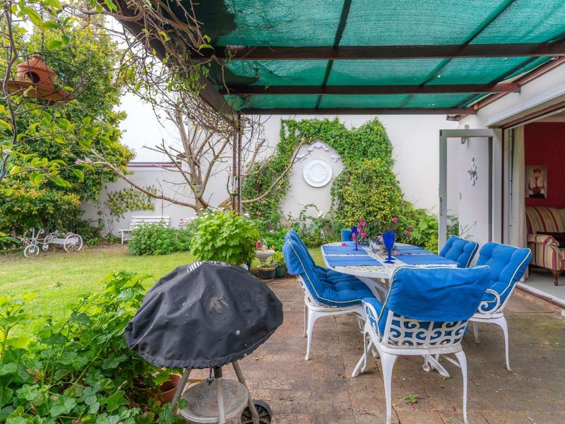 Bouganvillea Cottage - This one deserves to be seen! - Photo 6