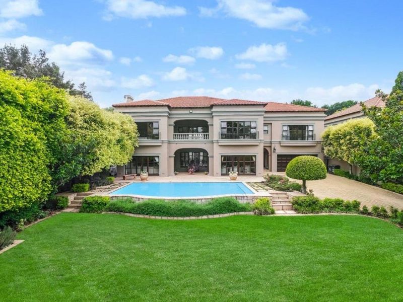 4-Bedroom Luxury Villa | Millionaires’ Row, Sandton - Photo 3