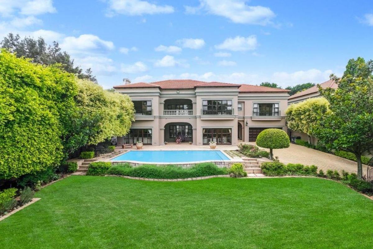 4-Bedroom Luxury Villa | Millionaires’ Row, Sandton - Photo 3