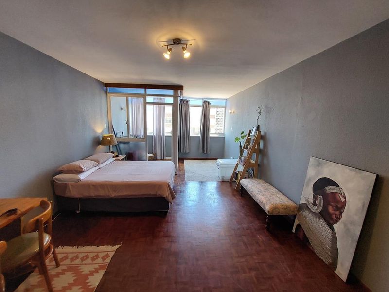 Bachelor apartment to let in Mouille Point - Photo 3