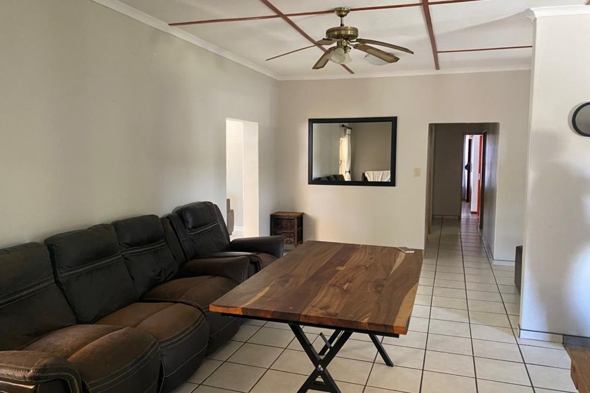 House for sale - Photo 5