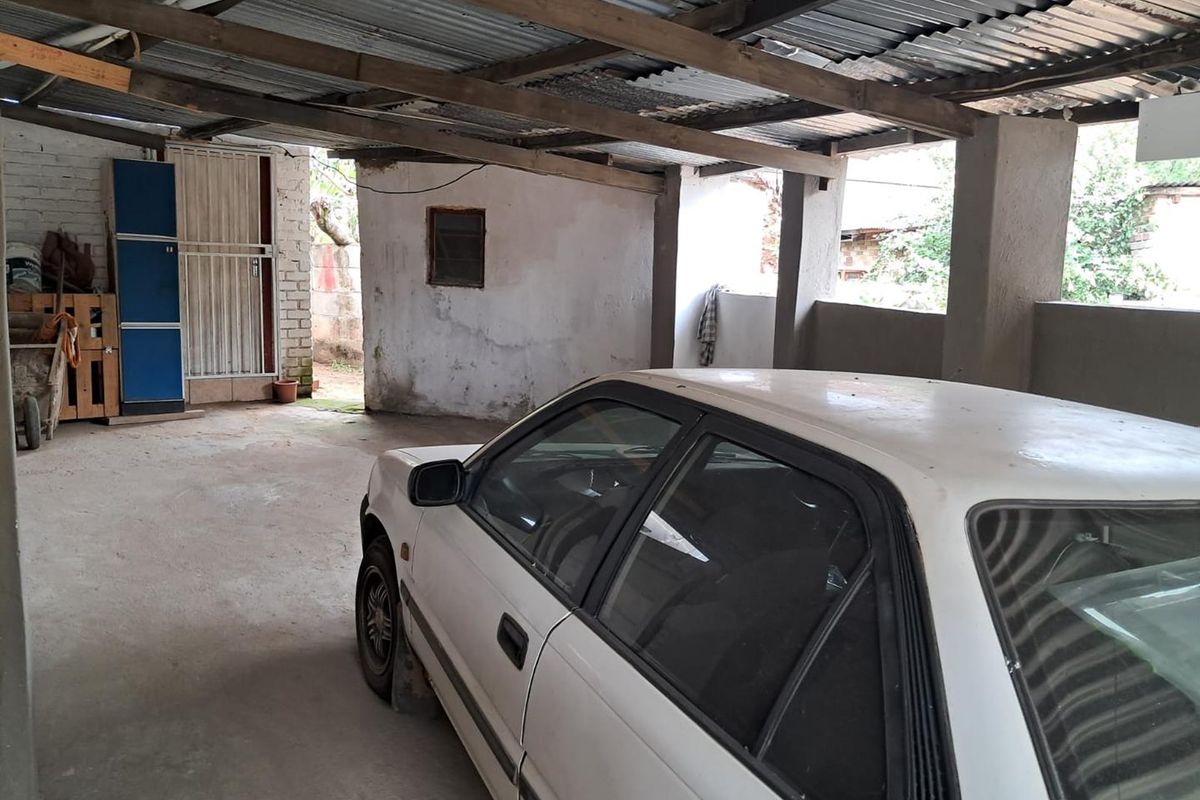 Three Bedroom House for rent - Photo 4