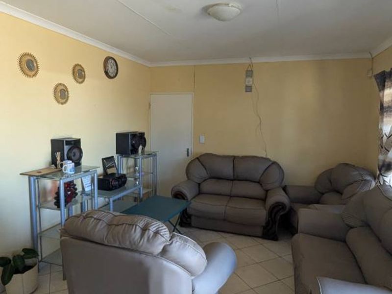 3 bedroom house - Okahandja smarties - Photo 3