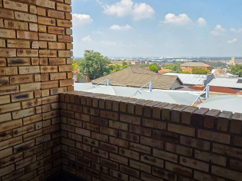 3 BEDROOM MODERN APARTMENT IN ALBERTON NORTH - Photo 7