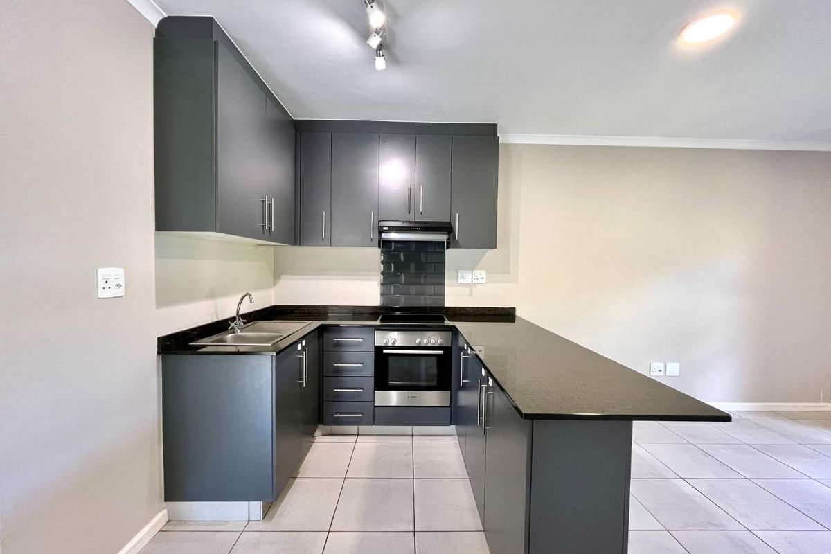 Stylish Ground-Floor Home in The Woods Estate, KZN - Photo 3