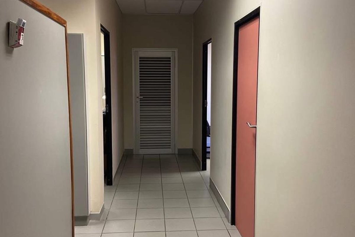 Business Commercial property For Sale in Windhoek Ausspanplatz - Photo 5