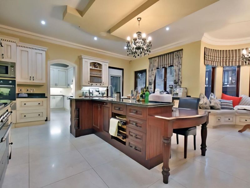 5 Bedroom House for Sale in Meyersdal Eco Estate - Photo 7