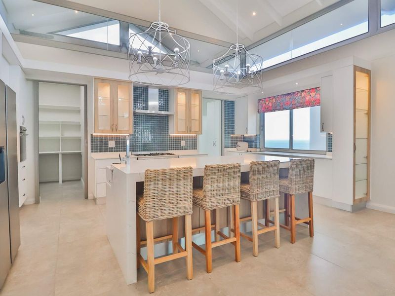 5 Bedroom, 6 Bathroom House for sale in Pinnacle Point Golf Estate - Photo 4