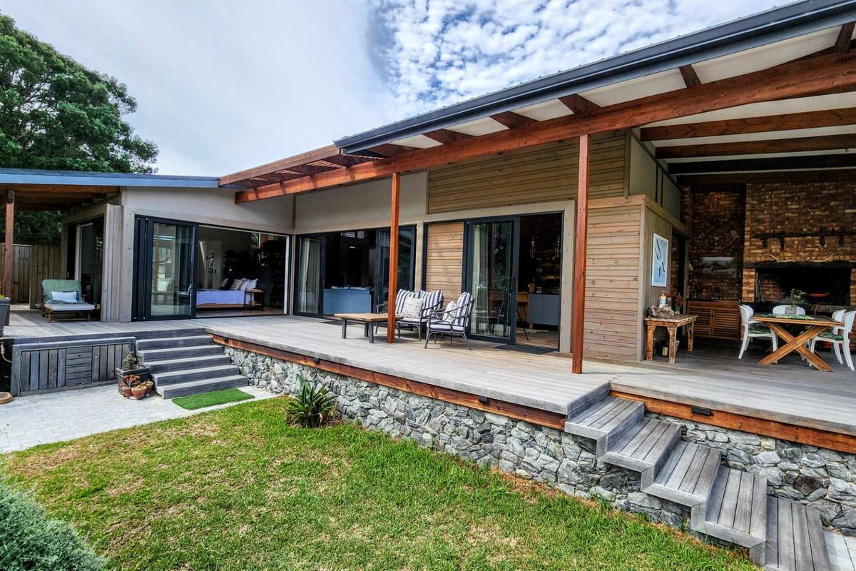 Serene, Safe and Tranquil Lagoon Living in an Exclusive Eco Estate - Photo 2