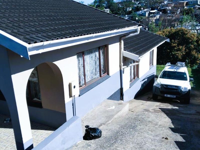 House for Effingham - Photo 2