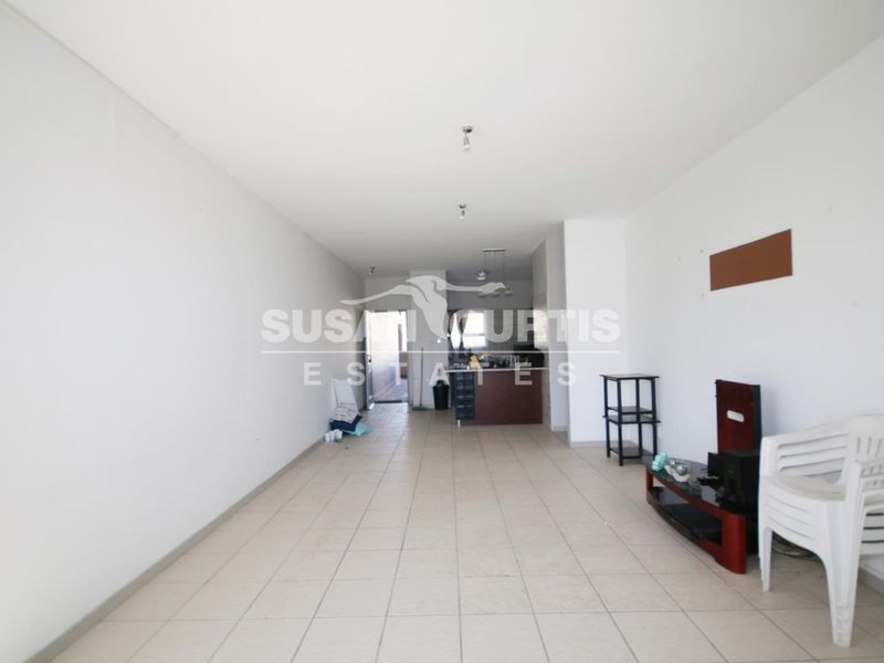 2 Bedroom Apartment - Photo 2