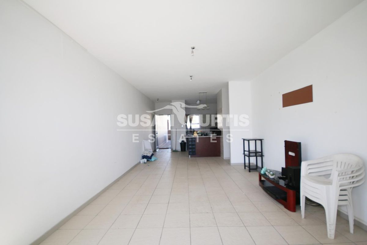 2 Bedroom Apartment - Photo 2