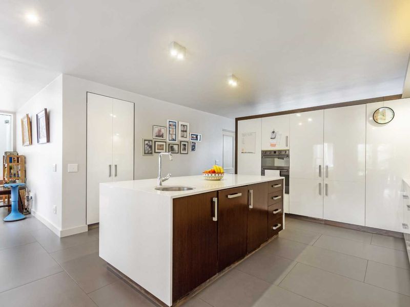 BEAUTIFUL 4 BED 4 BATH HOME FOR SALE IN FOURWAYS GARDENS - Photo 8