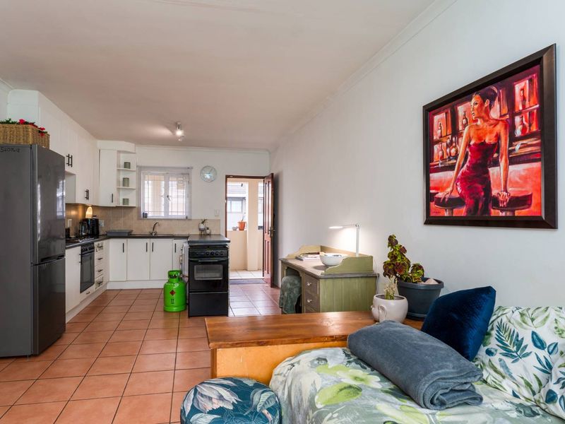 2 Bedroom Apartment Secure Parking - Photo 7