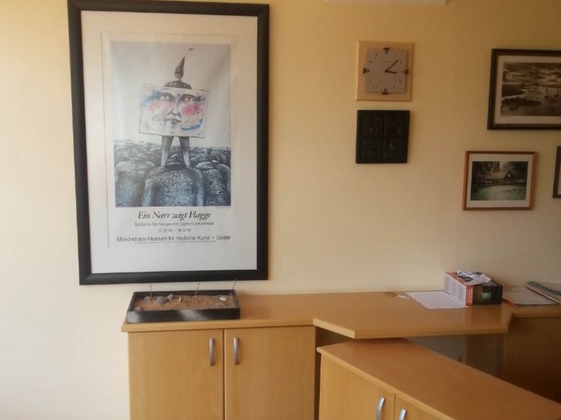 HOUSE FOR SALE WITH OFFICE RIGHTS: - Photo 5