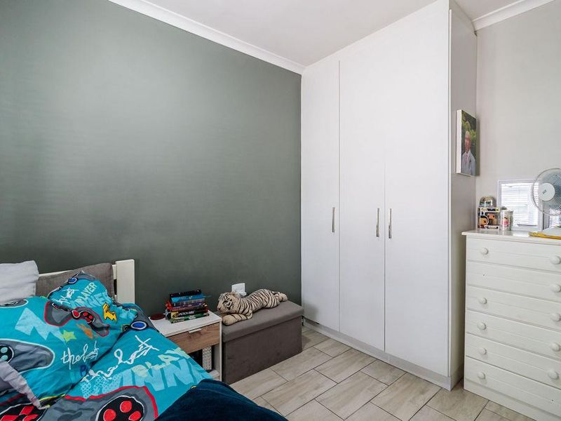 2 Bed Apartment for Sale Westering - Photo 10