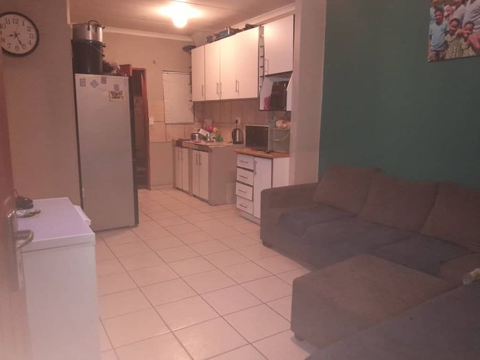 Property #2541123, Apartment For Sale in Walvis Bay Central