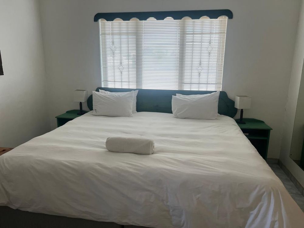 Standard double bedroom