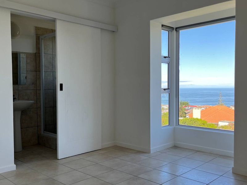 Ocean View Oasis: Your 2-Bedroom Dream Awaits! - Photo 10