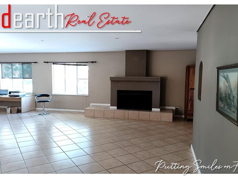 “Peaceful living with uninterrupted  sunrise views” - Photo 8