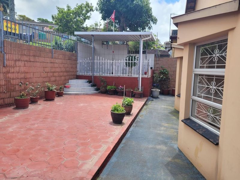 Your New Chill Pad Awaits in Shallcross - Photo 2