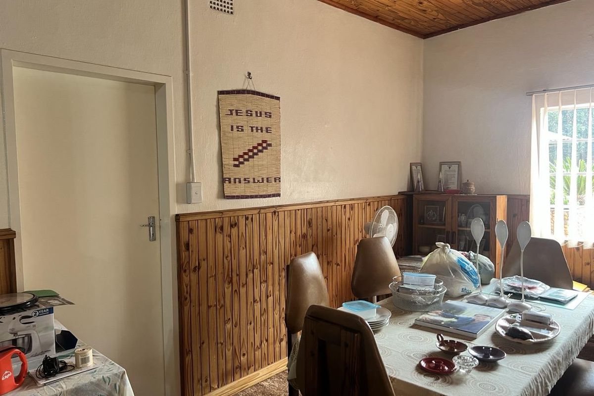 Duel Property with Thriving Avo Orchard For Sale - Photo 4