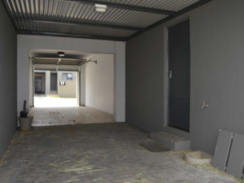 A Story of Serenity at De La Casa - Photo 7