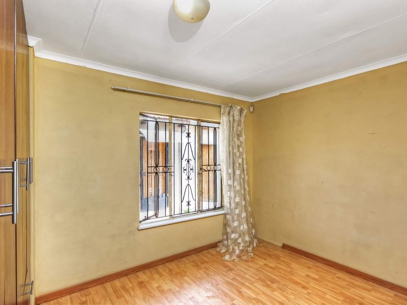 Charming Family Home for Sale in Kagiso Ext 8 - Photo 7