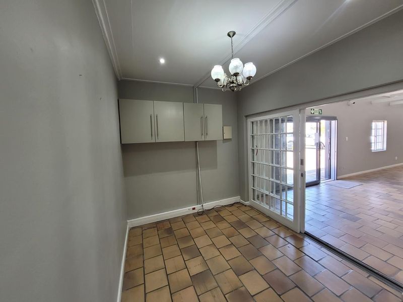 Commercial Property In George - Photo 9