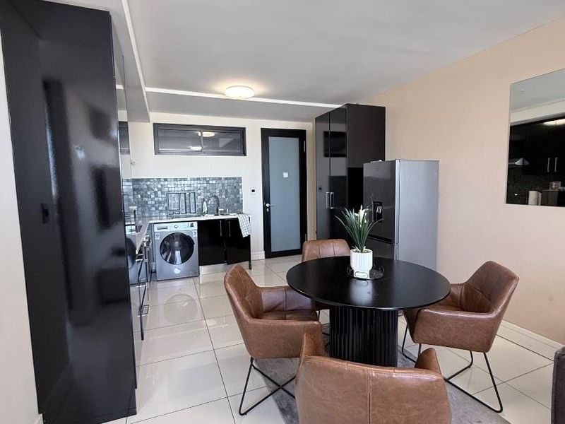 FULLY FURNISHED | RENT| CBD - Photo 9