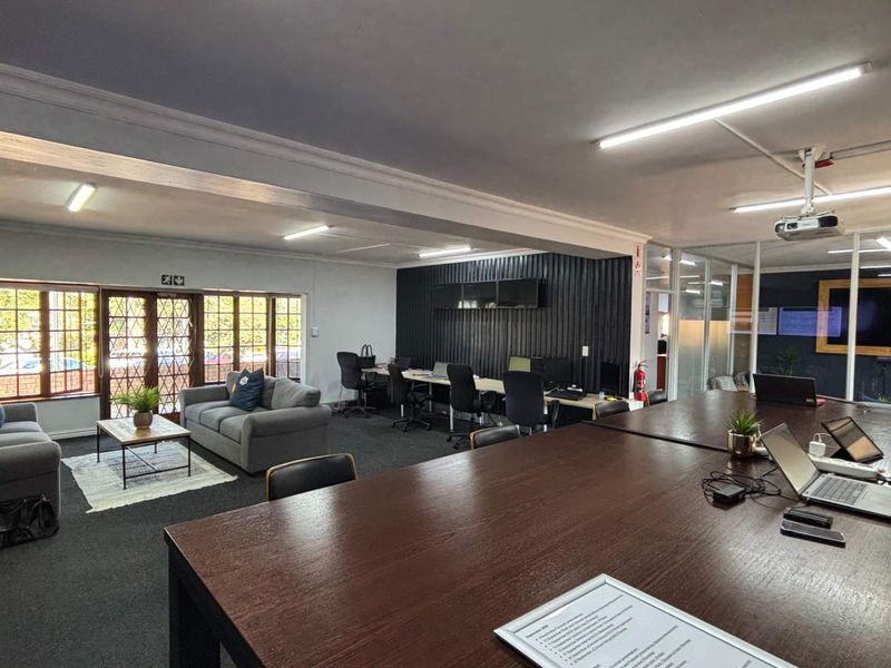 Ground Floor Commercial Space To Let | Secure Business Park | Old Main Road - Photo 8