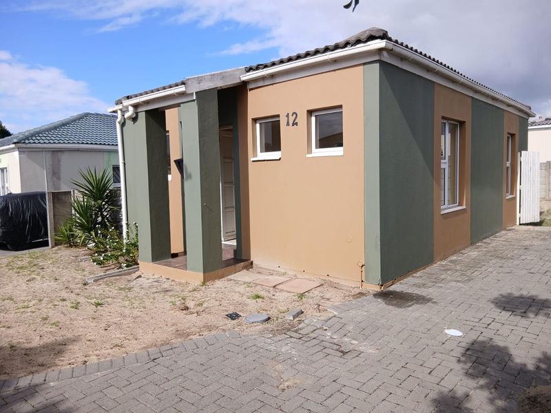Stunning Modern 2 Bedroom Property for Rent in Belladonna Estate, Blue Downs - Photo 3