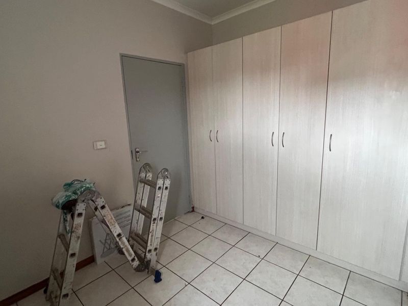 Immaculate 2-Bedroom Apartment at The Wedge, Esther Park - Photo 8