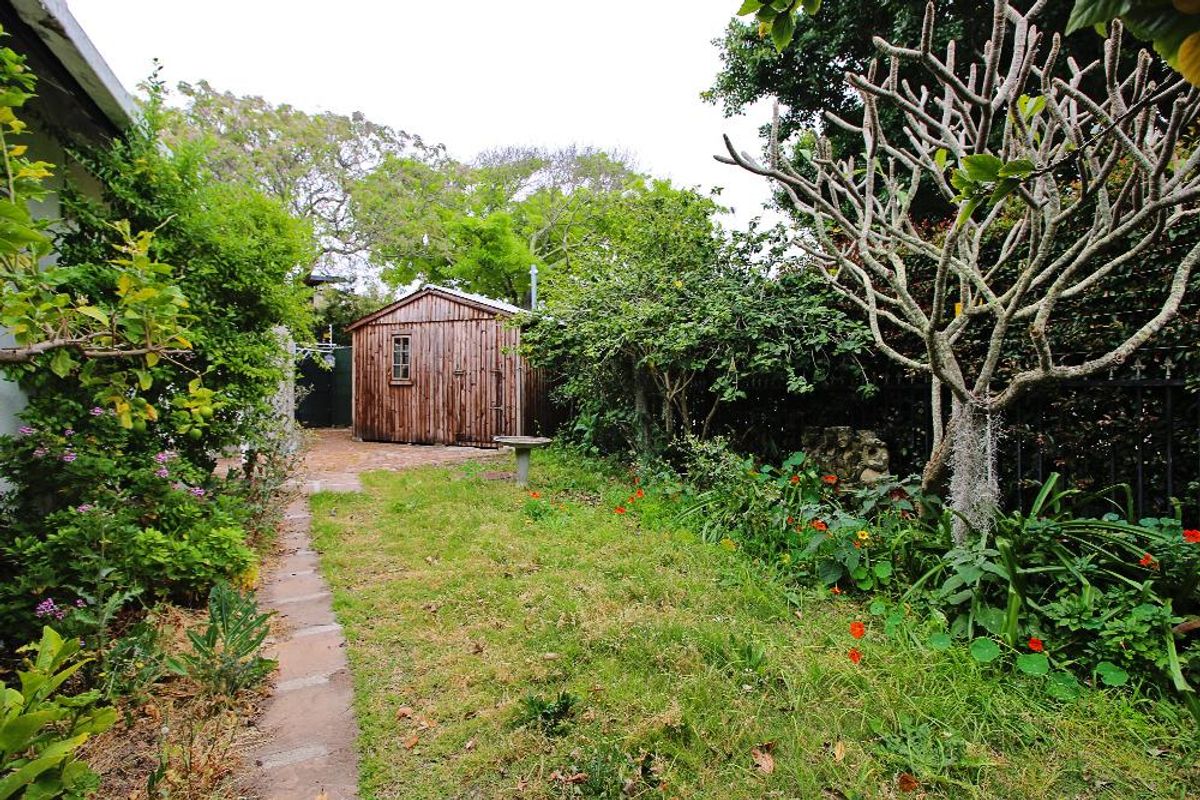 Spacious 2 bedroomed Cottage in Tokai - Photo 2