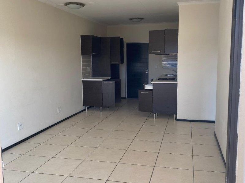 2 Bed Apartment for Sale - Photo 7