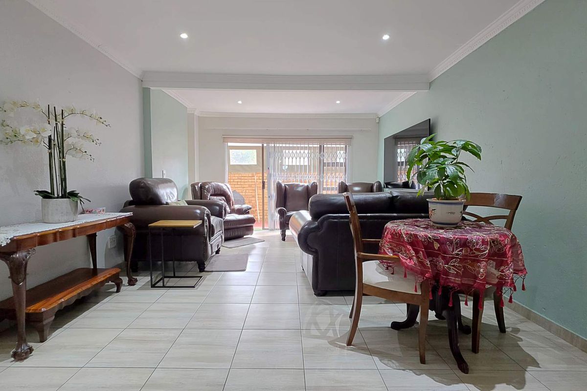 3 Bedroom Cluster in New Redruth - Photo 5