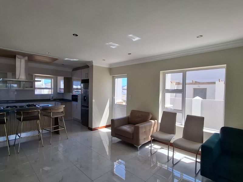 Chic Coastal Home: Style and Comfort in Witsand - Photo 6