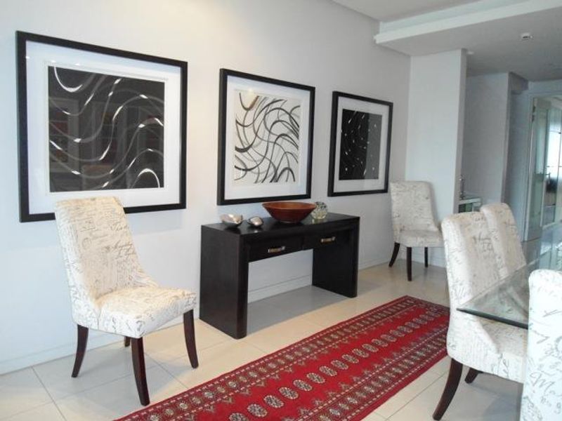AN EXQUISITE TWO BEDROOM FURNISHED APARTMENT - Photo 3